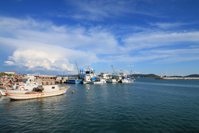 Alibey Adası Marina