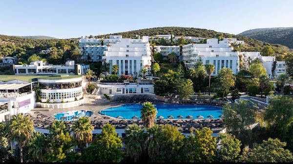 Bodrum Holiday Resort & Spa