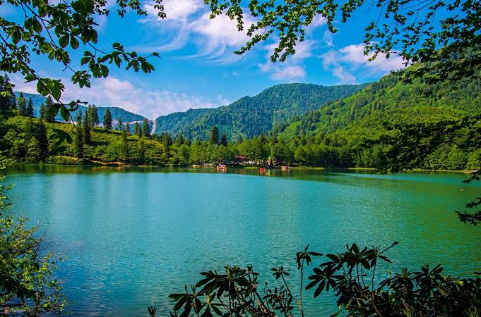 Borçka Karagöl Tabiat Parkı