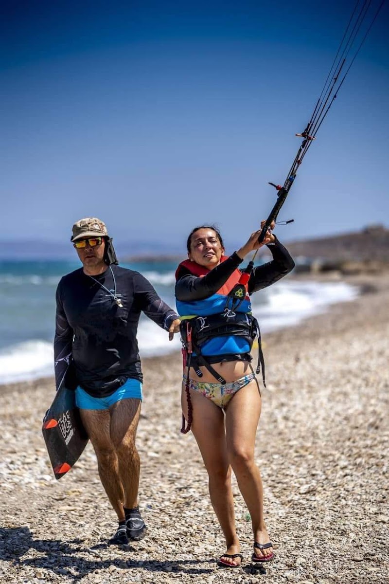 Chios Kitesurfing school