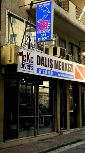 cKc Divers