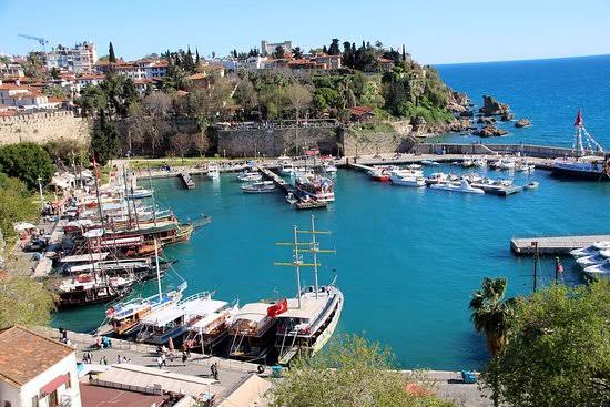 Kaleiçi Yat Limanı marina