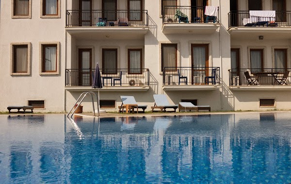 Karaburun Konak Hotel