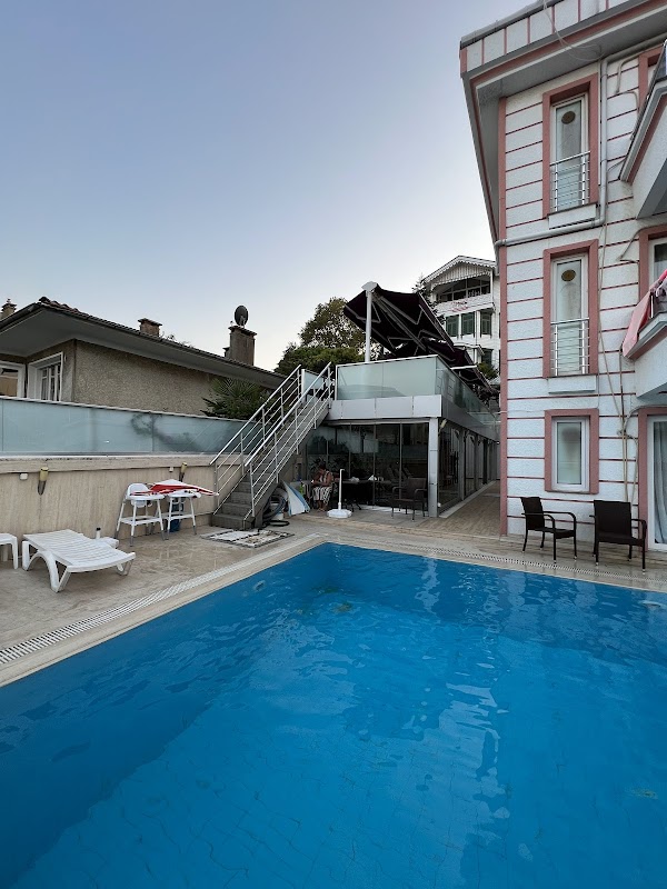 Kınalı Otel