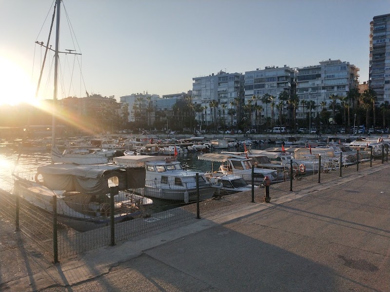 Mersin çamlıbel marina