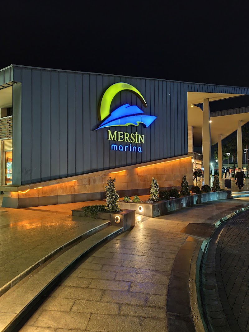 Mersin Marina Yaşam Merkezi