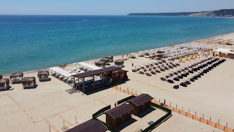 Plummy Beach - Restaurant Bar Pub Meyhane