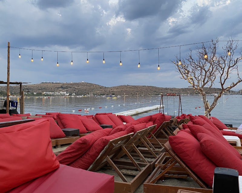 Roys Beach Club & Shisha, Muğla