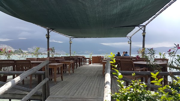 Sahte Cennet Cafe Restaurant
