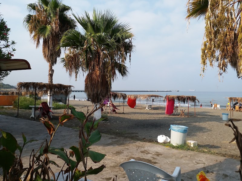 Sarıseki Turuncu Plaj