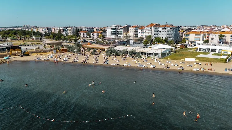 Vaha Beach