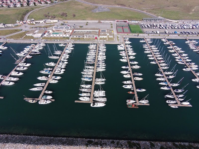 West İstanbul Marina marina